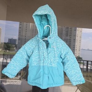 Columbia Kids Puffer Jacket in Light Blue and White